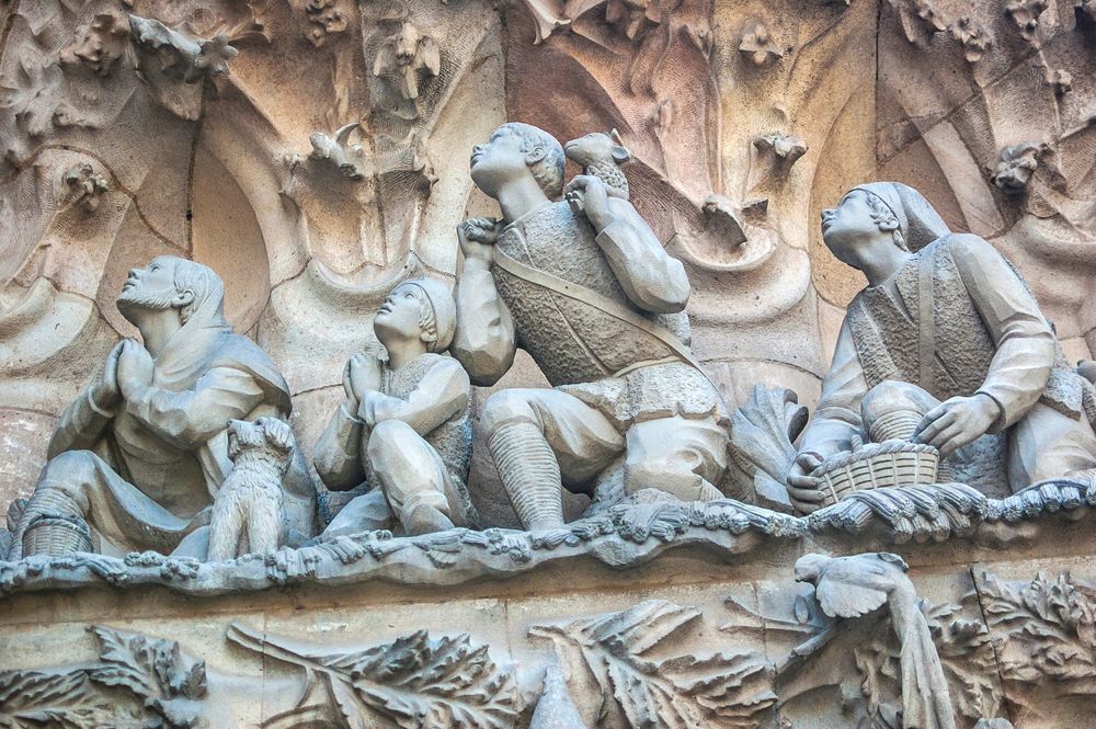 Sagrada Familia + Park Güell: Complete Tickets